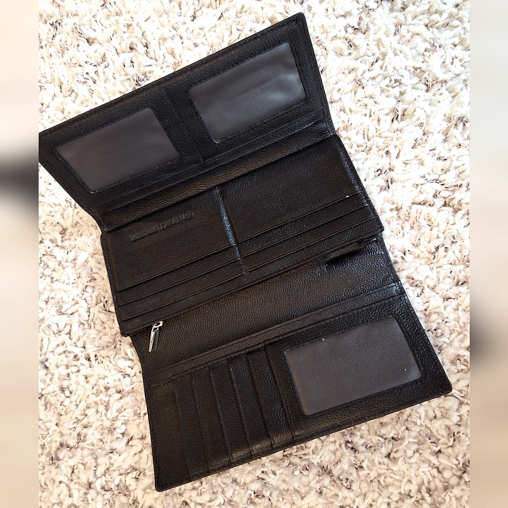 💥SALE💥BriCraft, Black Wallet Cluch Purse - Picture 1 of 6